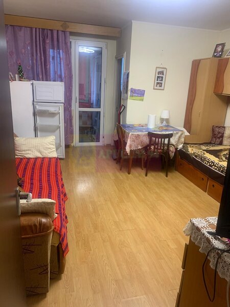 Garsoniera, 31mp, Metrou Aparatorii Patriei - Grand Arena